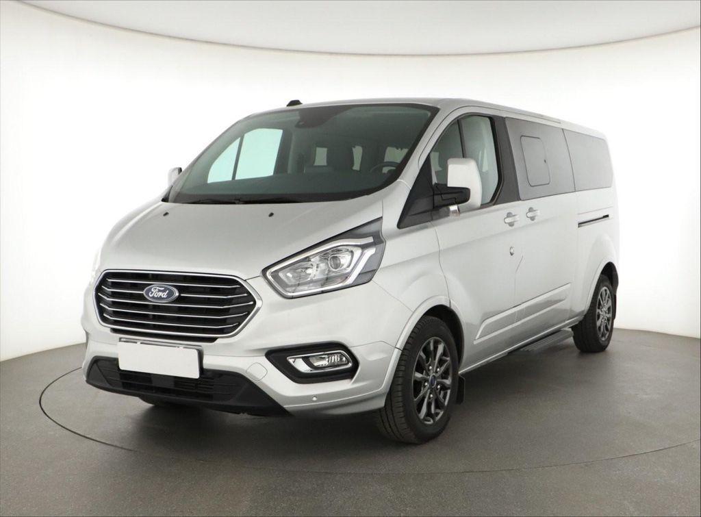 FORD Tourneo Custom 320 L2 Titanium AHK+Navi