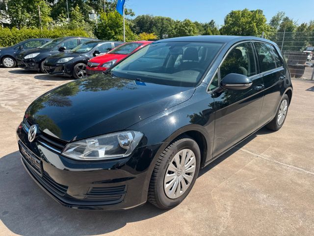 VW Golf VII Lim. Trendline BMT
