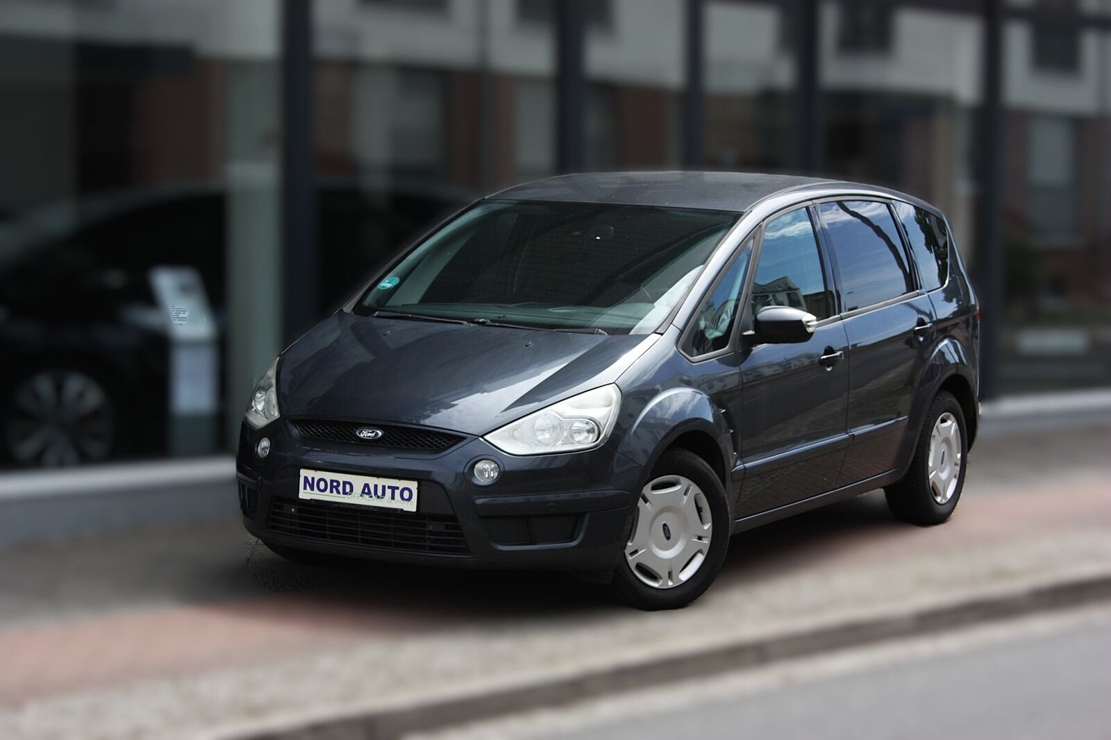 FORD S-MAX 2.0 TDCi Ambiente Autom. Klima/7Sitze