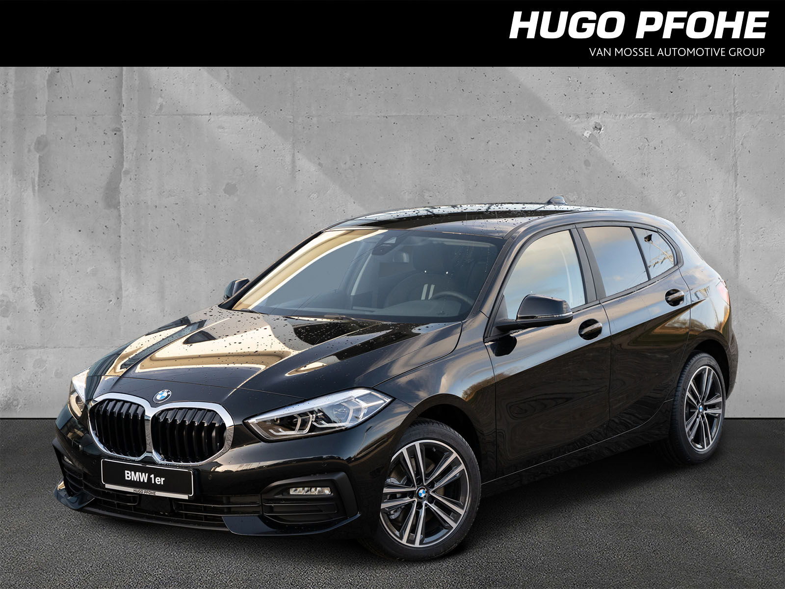 BMW 118i Aut. Advantage. 17 Zoll. Anhängerkupplung.