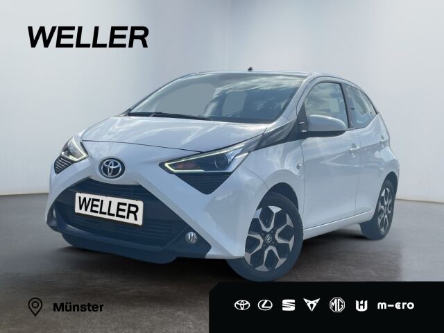 Toyota Aygo x-play Team D *Kamera*CarPlay*DAB*Klima*BT*