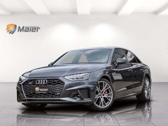 Fahrzeug AUDI S4 undefined