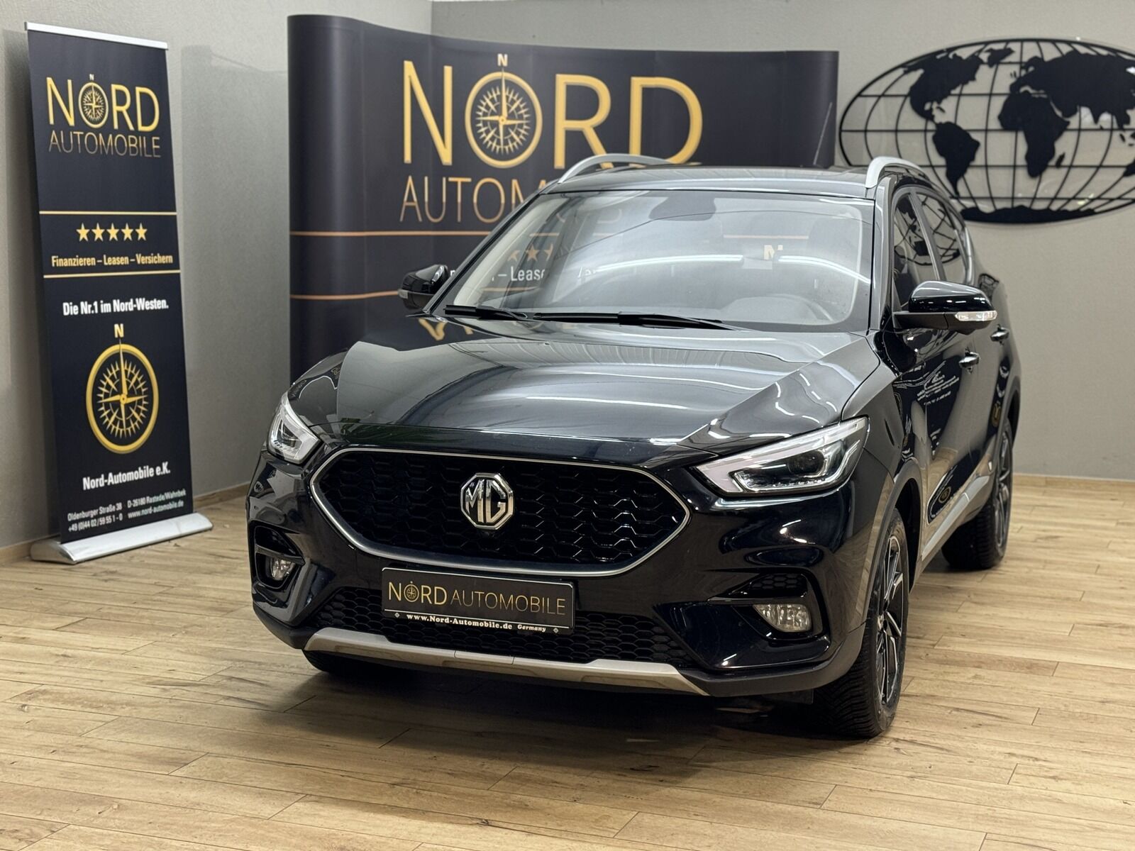 MG ZS Luxury 1.5 *LED*Navi*Leder*360*17Zoll* Luxury