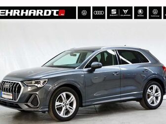 Fahrzeug AUDI Q3 undefined