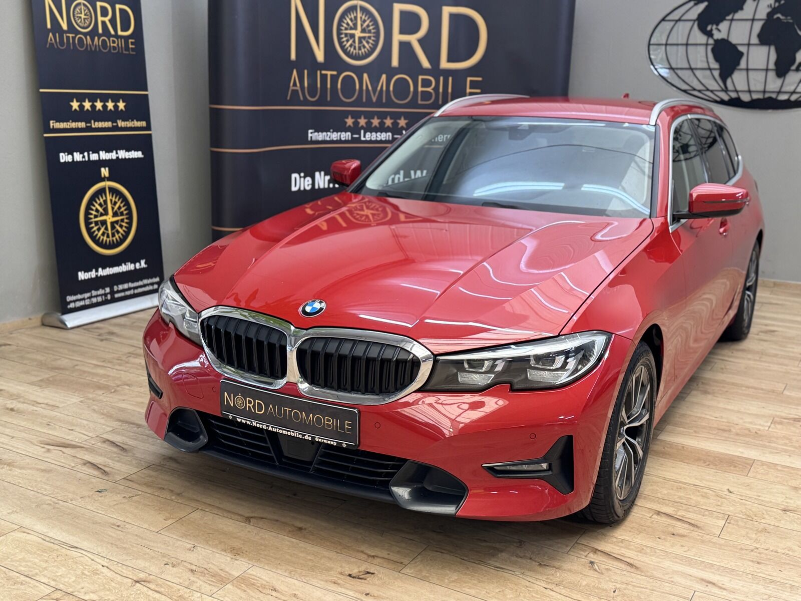 BMW 320 d Touring Sport Line *AHK*ACC*HiFi*Ambi*LED*