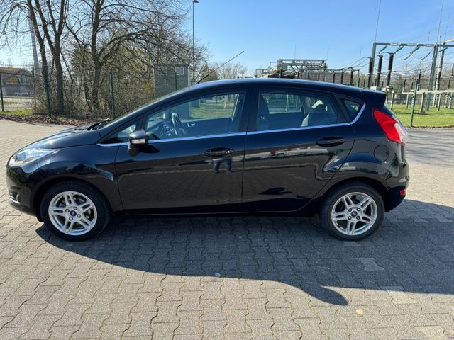 Ford Fiesta Titanium*Klima*Alu*Bluetooth*