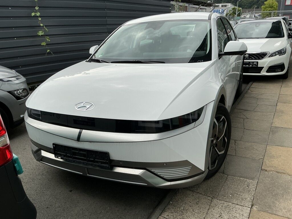 Hyundai Ioniq 5 Dynamiq*SHZ*LED*AHK*TotwinkelAssist*ACC*