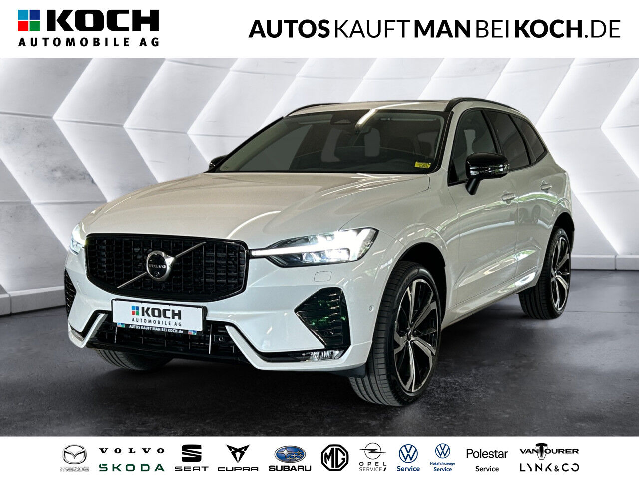 VOLVO XC60 B4 AWD Plus Dark ACC BLIS AHK PANO STHz 360