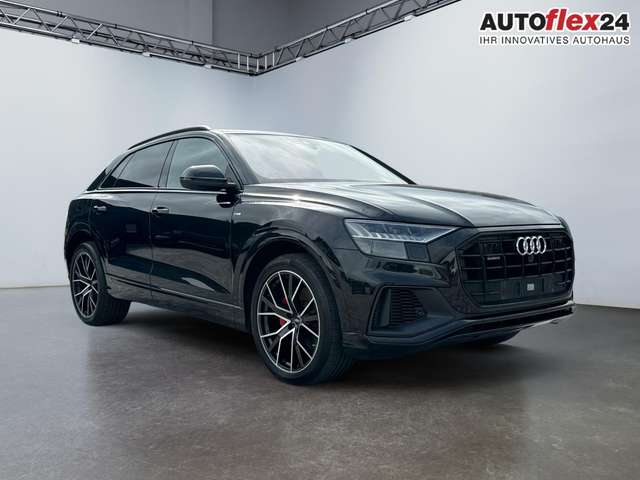 Audi Q8 55 TFSI StHz/Pano/B&O 3D/4ZoKl/22Zoll/Massa/b