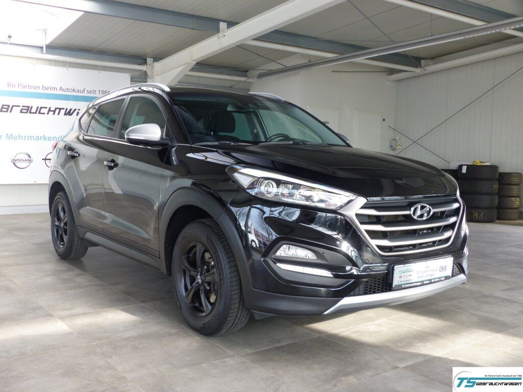 Hyundai Tucson 1.6 2WD Navi+Shzg+Lhzg+Totw+DAB+Cam+Alu17
