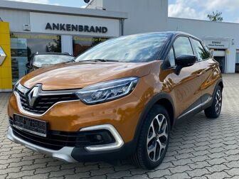 Fahrzeug RENAULT Captur undefined