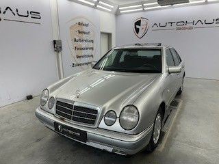 Mercedes-Benz E 230 Limousine ELEKTR. FENSTER/SPIEGEL SCHIEBED