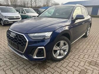 Fahrzeug AUDI Q5 undefined