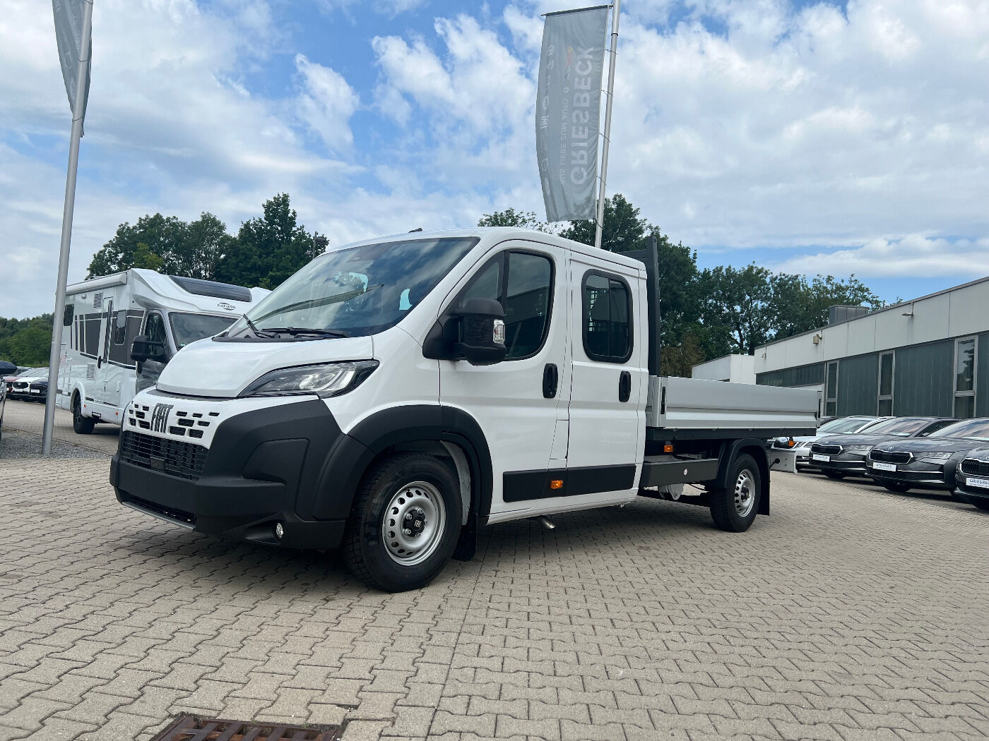 Fiat Ducato Pritsche Maxi DK L4 140 35 *LED Navi AHK*
