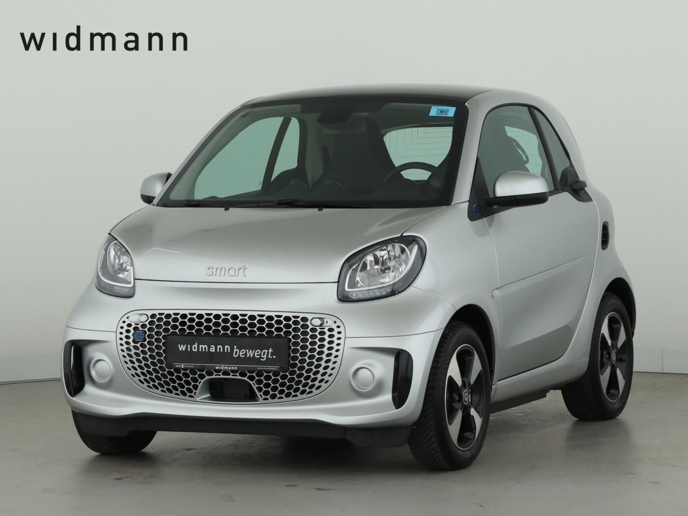Smart fortwo EQ passion*22 kW-Bordlader*Pano*Bluetooth