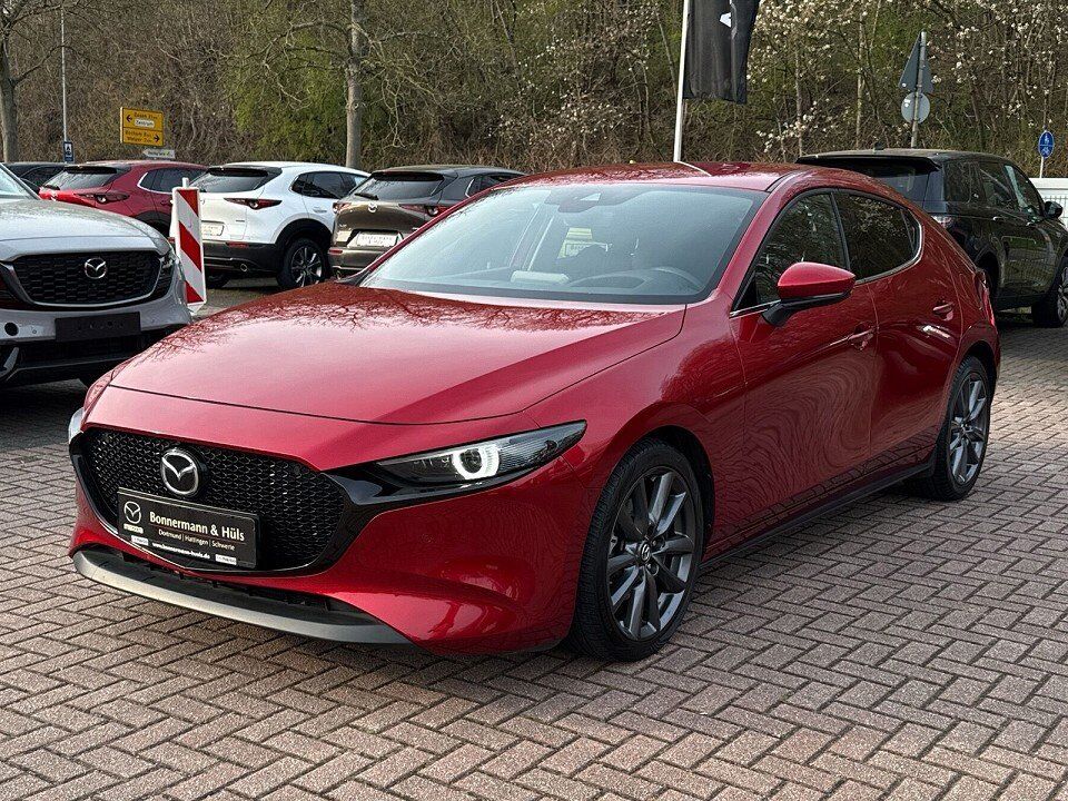 Second hand Mazda 3 2.0 SKYACTIV