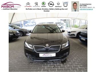 Fahrzeug SKODA Superb undefined