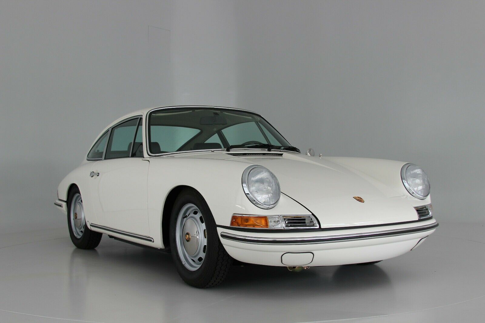PORSCHE 911 Coupé SWB - sehr schönes Fahrzeug!