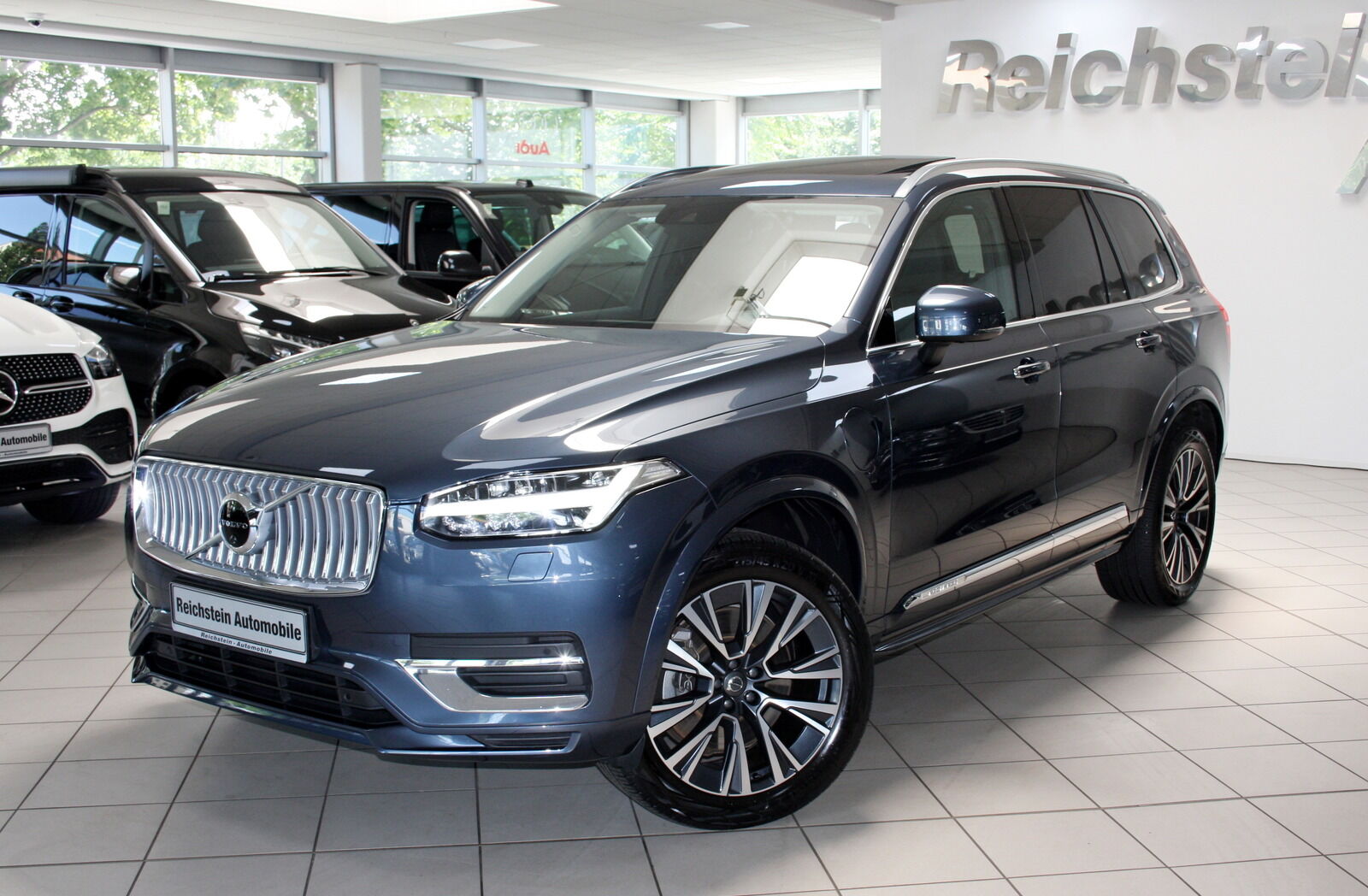 Volvo XC90 PlusBright Recharge AWD 7 SITZE NETTO 45000