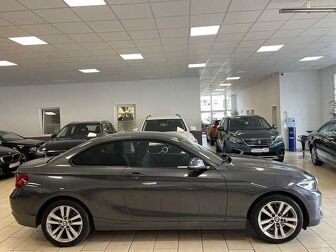 Fahrzeug BMW 2er Reihe undefined