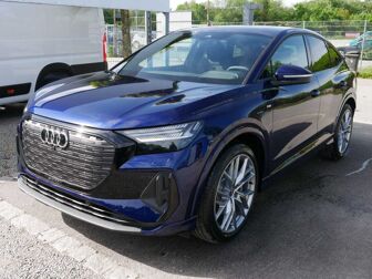 Fahrzeug AUDI Q4 E-tron undefined