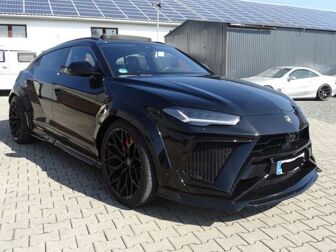 Fahrzeug LAMBORGHINI Urus undefined