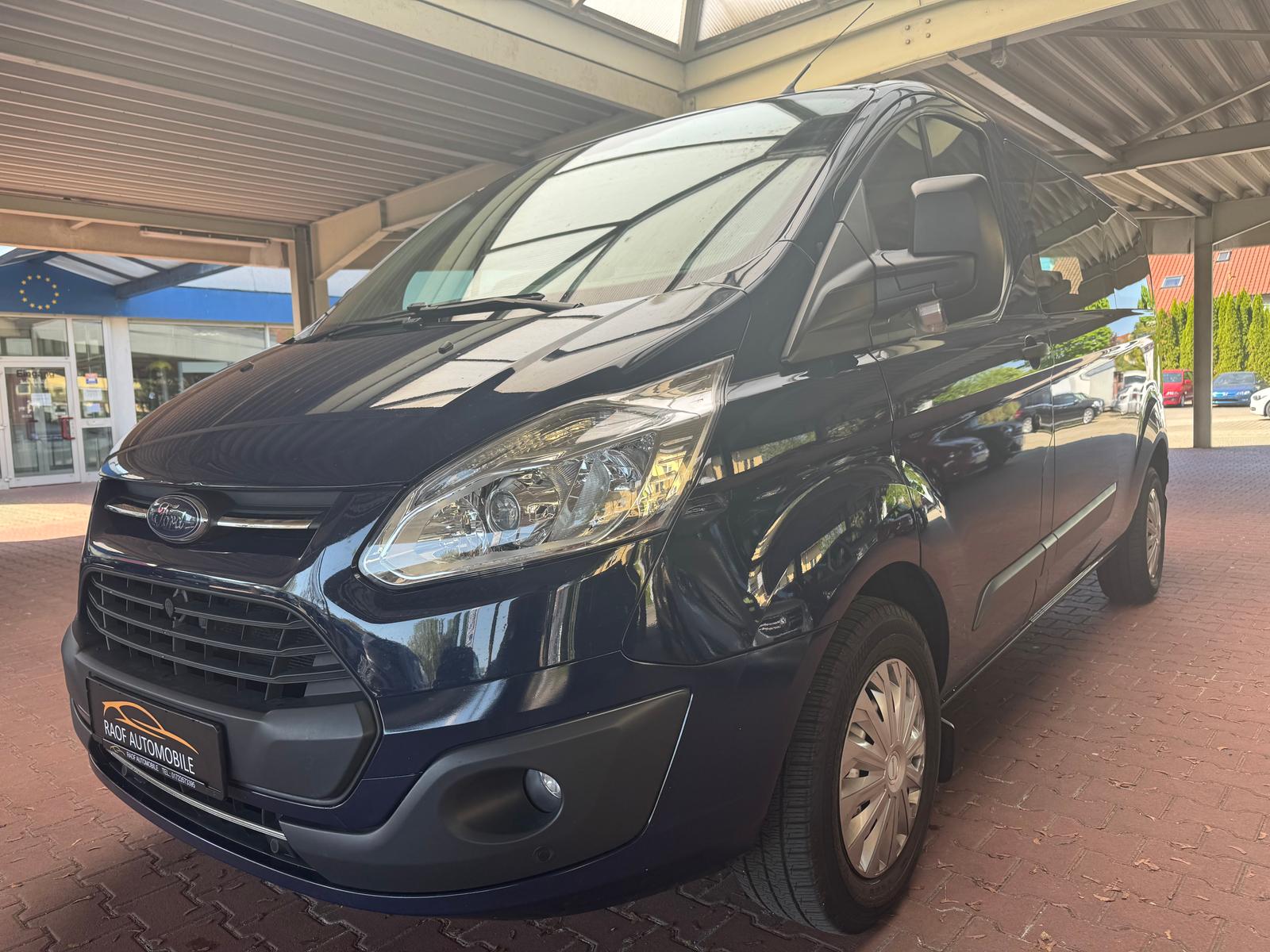 Ford Tourneo Custom 2.0 TDCi KAT 8 SITZER 2HAND