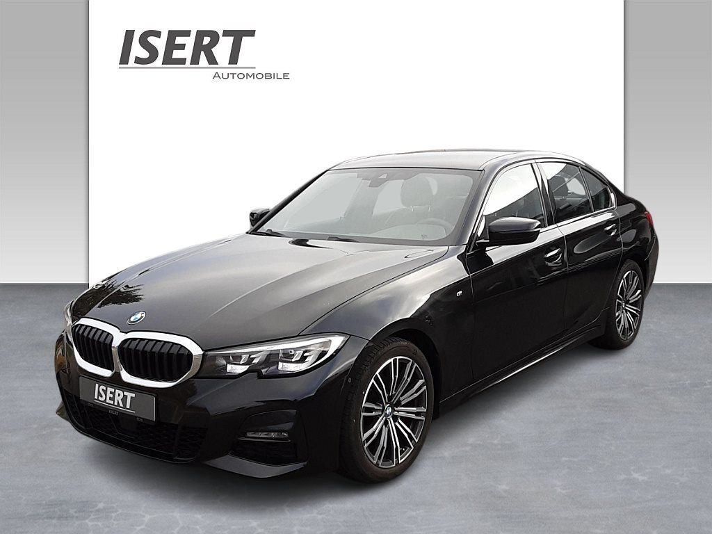 BMW 320d xDrive Lim. M Sport A. +LIVE PROF.+RFK
