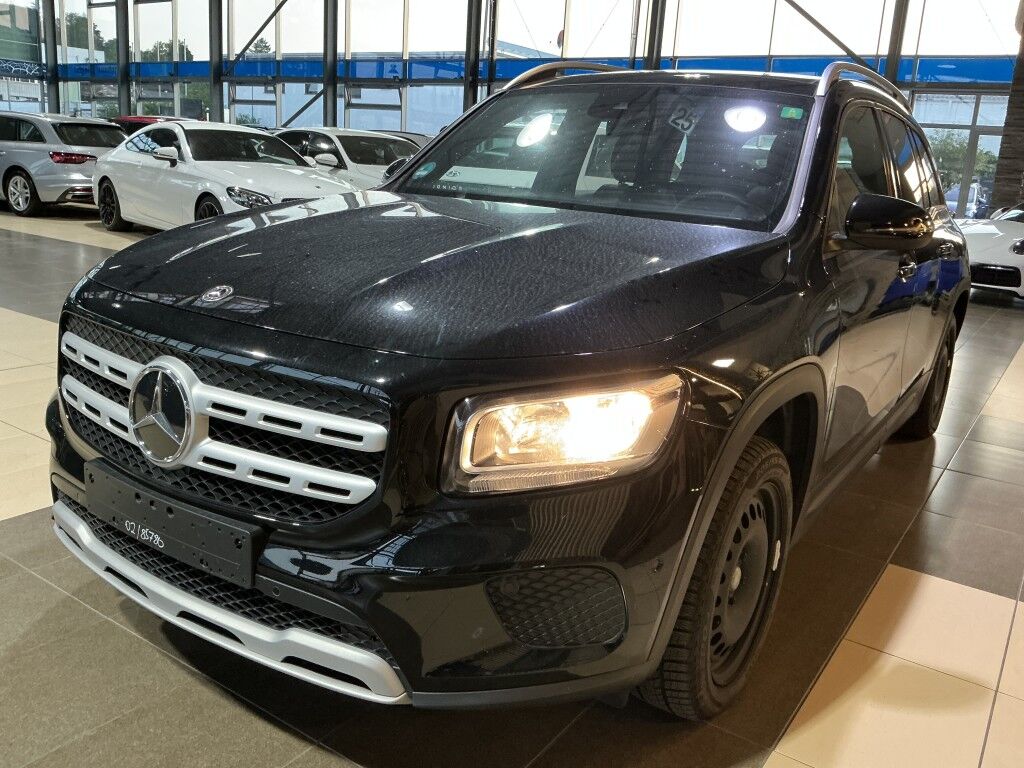 Mercedes-Benz GLB 180 Business Pano. Navi SHZ DAB MBUX Leder
