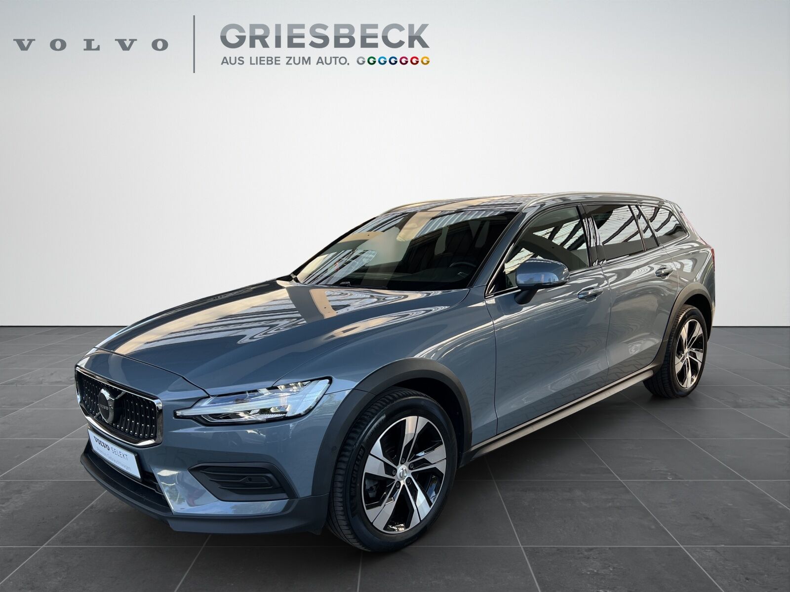 Volvo V60 Cross Country B4 (Diesel) Plus AHK ACC