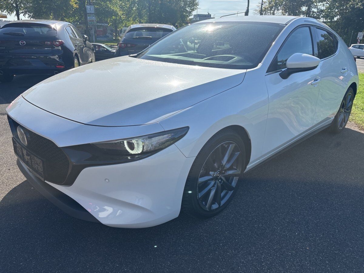 Second hand Mazda 3 2.0