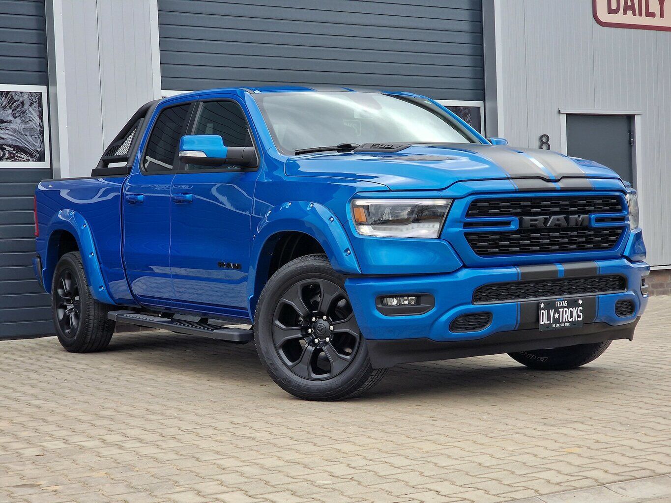 Dodge RAM 1500 5.7 4x4 Bighorn Longbed LED AHK Navi