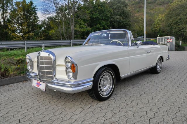 Mercedes-Benz 280 SE Hochkühler/H-Kennz./Restauriert"