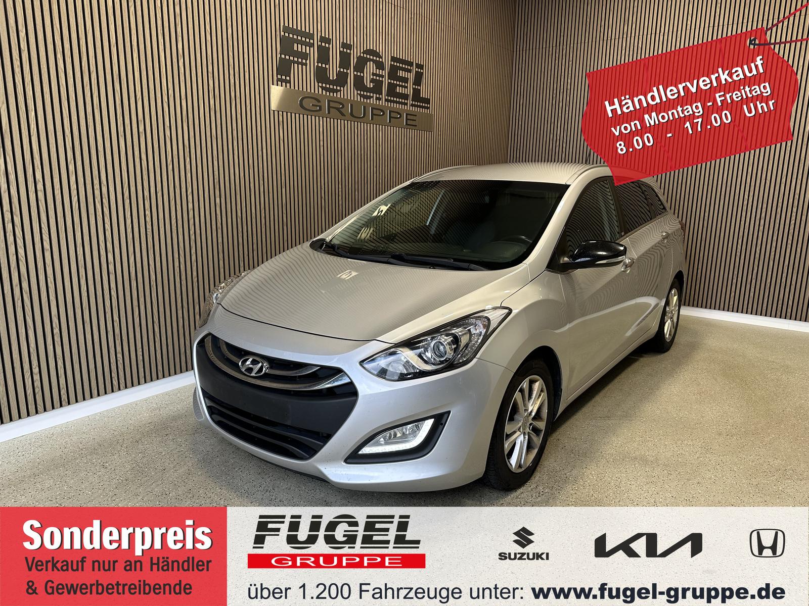 Hyundai i30 1.6 CRDi FIFA World Cup Edition Navi|Pano|RFK