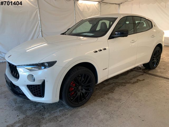 Maserati Levante GranSport S Q4 Matrix 21" ACC+S Pano Kam