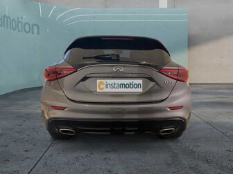 Fahrzeug INFINITI Q30 undefined