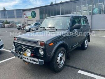 Fahrzeug LADA Niva undefined