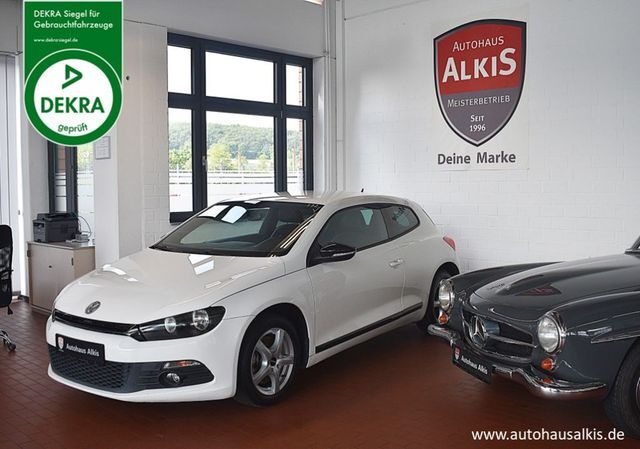 VW Scirocco 2.0 TSI DSG Sport+Navi+Leder+Parkpilot