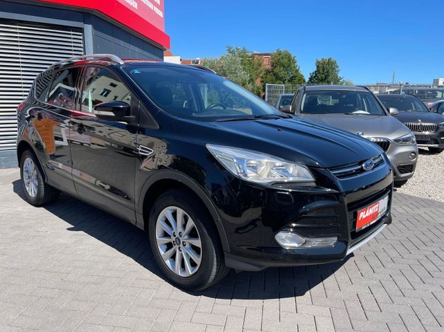 Ford Kuga Titanium/Tempomat/PDC/Parkassistent
