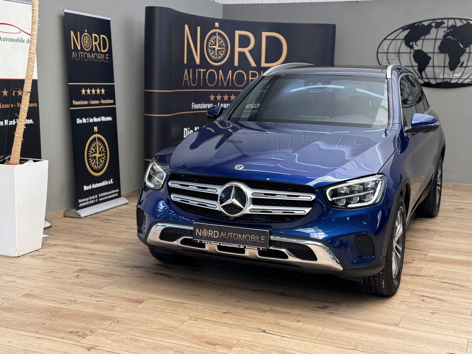 Mercedes-Benz GLC 200 d 4M AMG *Distro*AHK*Leder*360grad*Pano*