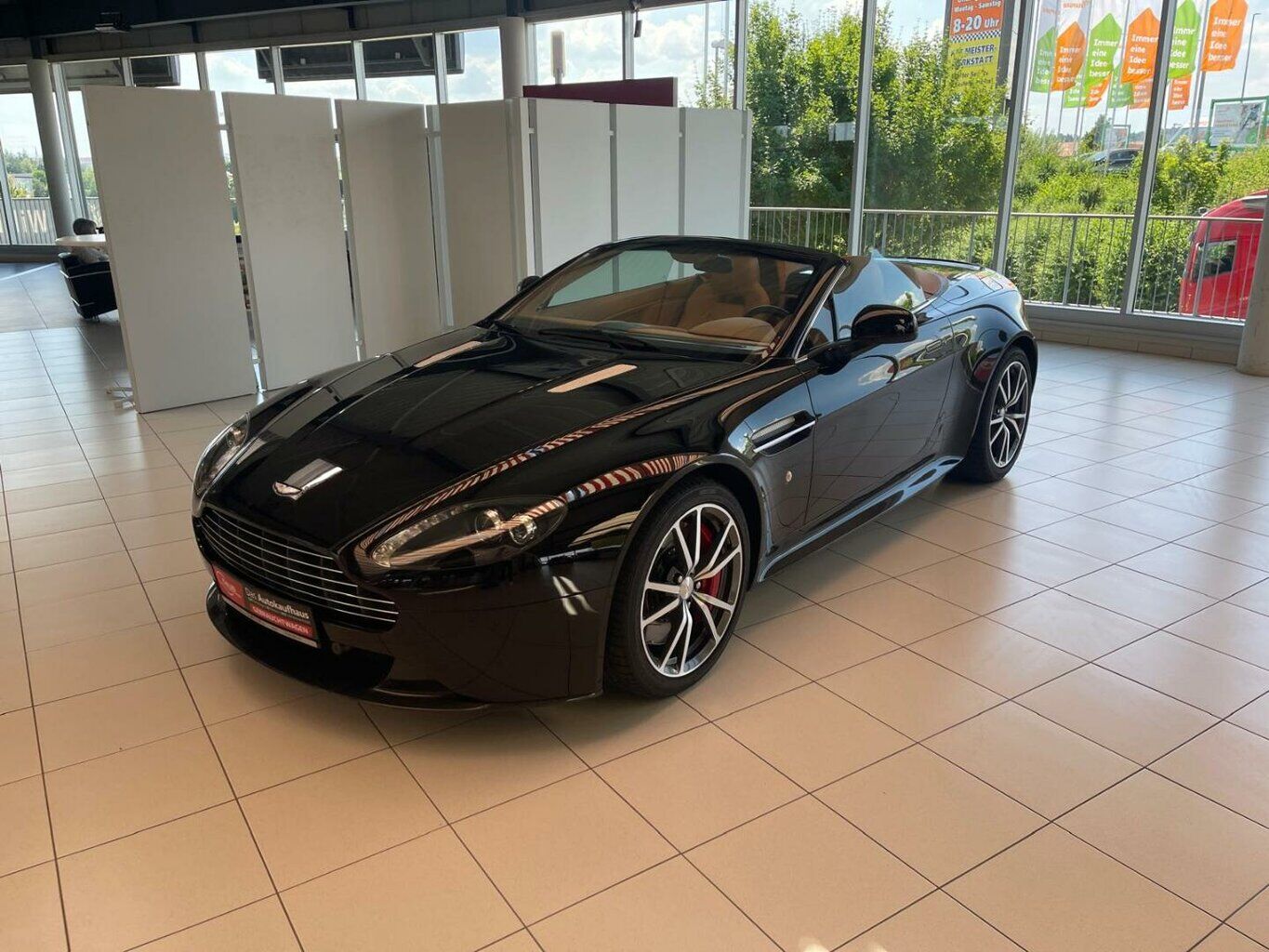 ASTON MARTIN V8 Vantage S Roadster+Carbon+AT+Leder+Navi+PDC++
