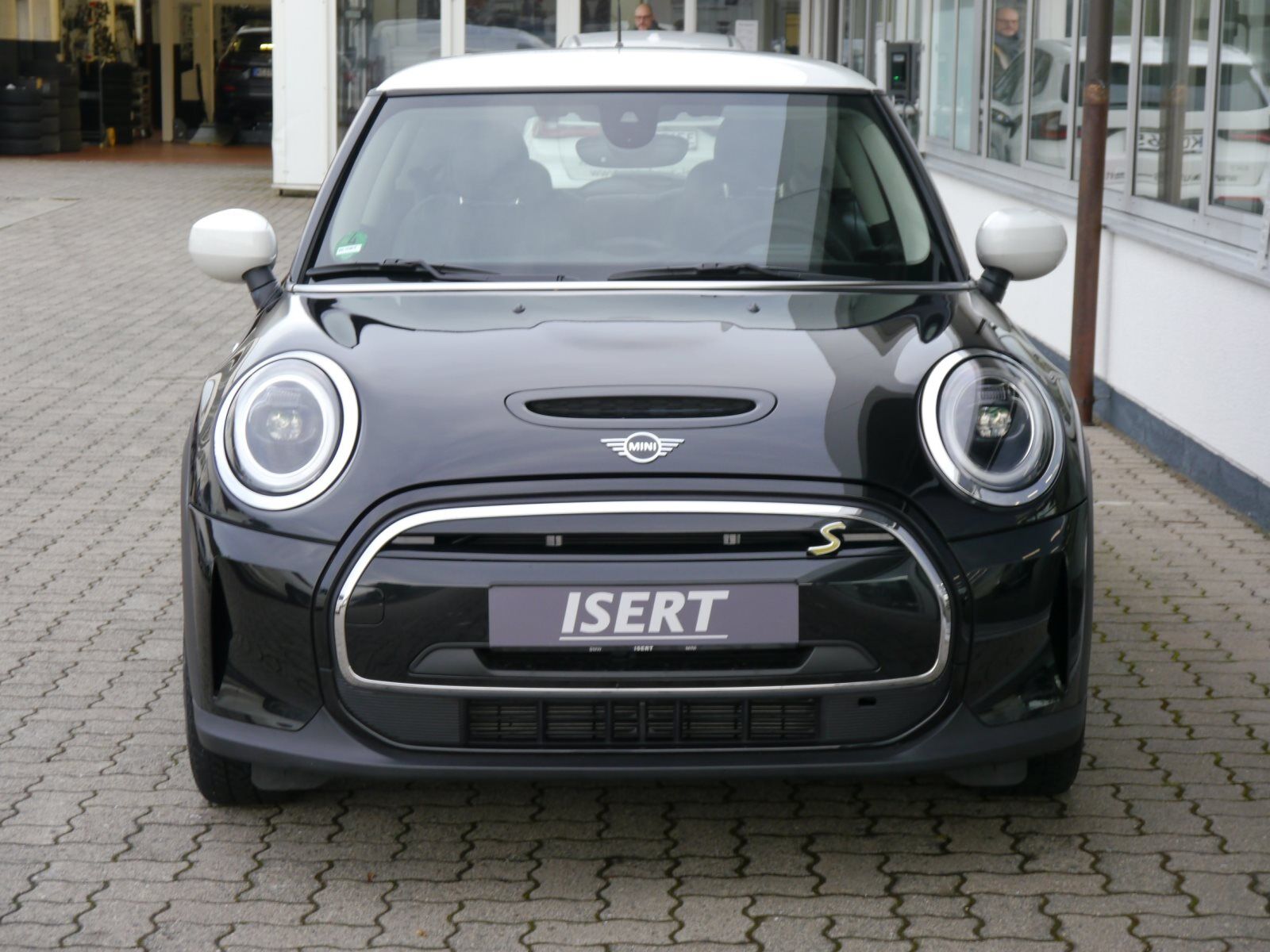 Mini Cooper SE Classic Trim 3-trg. +NAVI+PDC+LED+DAB