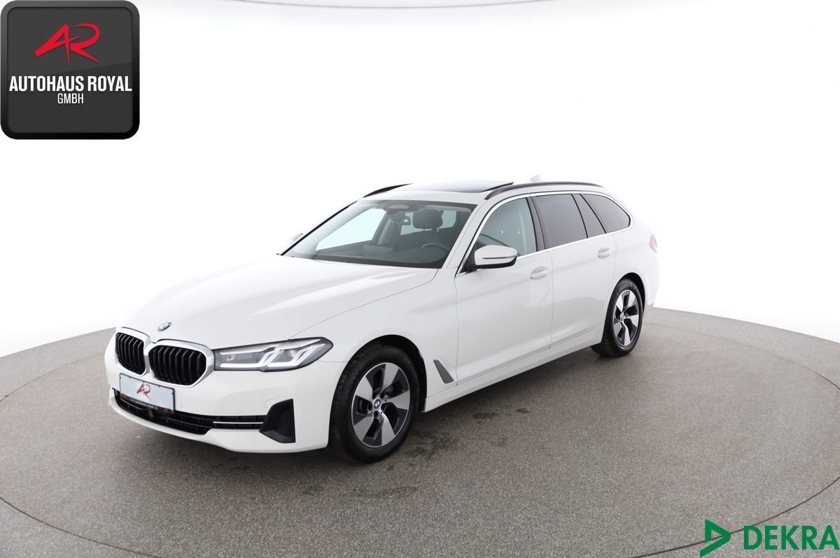 BMW 520 d T LIVE COCKPIT,ACC,PANORAMA,AHK,SCHECKHEFT