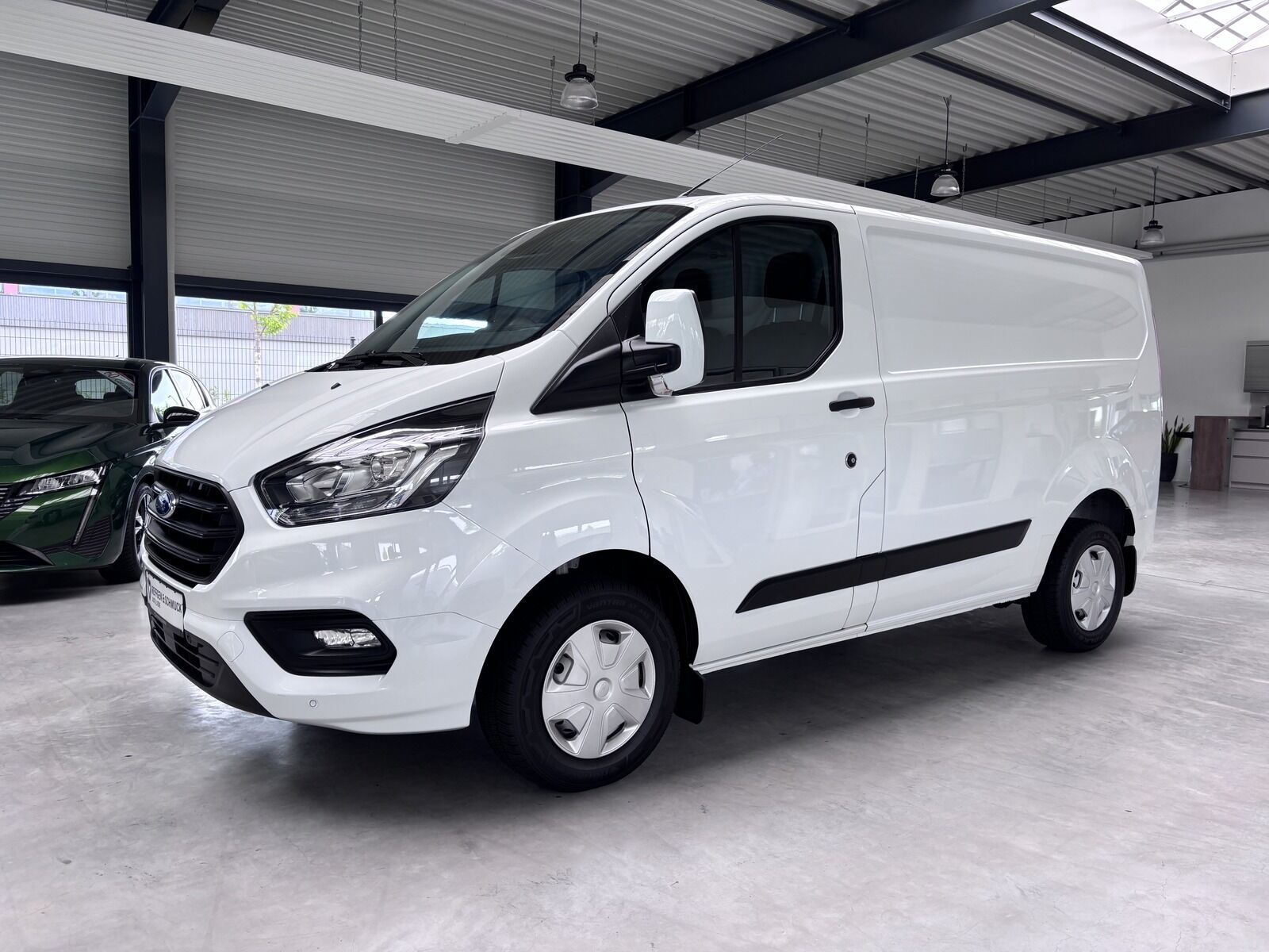 Ford TRANSIT CUSTOM 280 TREND L1H1 KLIMA+AHK+ALLWETTE