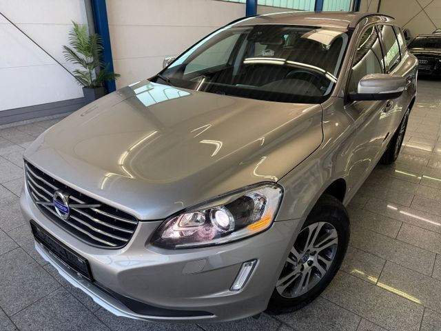Volvo XC60 D4*MOMENTUM*AWD*AUT*NAVI*BI-XN*MMRY*TMP*1HD
