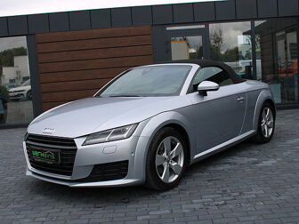 Fahrzeug AUDI TT undefined