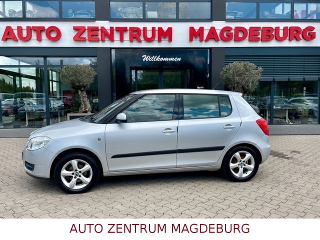 Skoda Fabia Style Edition *KLIMAAUT.*TEMPOMAT*PDC*