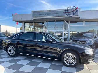 Fahrzeug AUDI A8 undefined