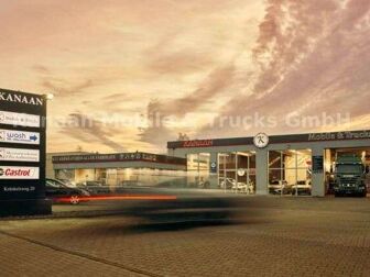 Fahrzeug INFINITI Q30 undefined