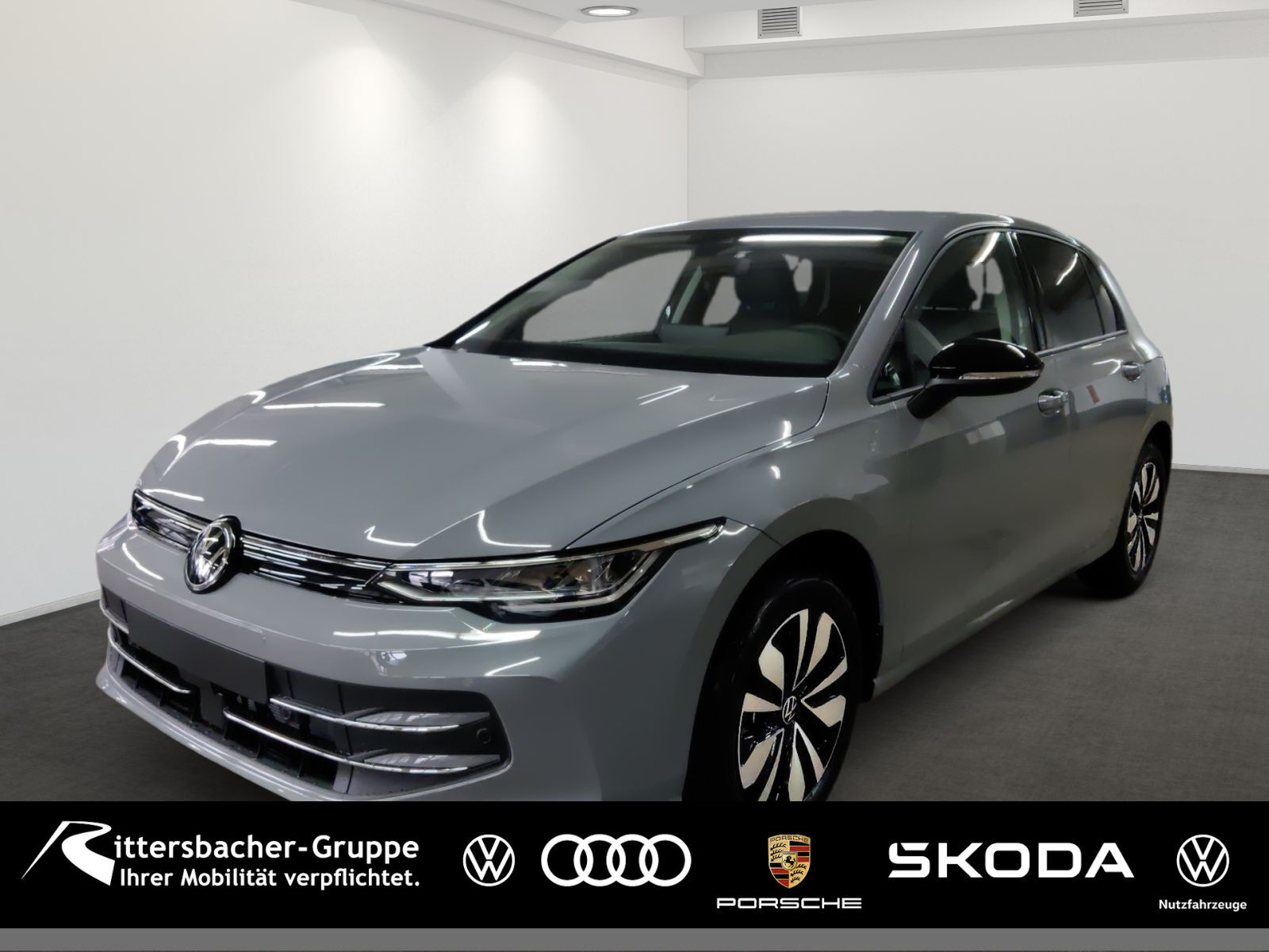 VW Golf VIII Life 1,5 eTSI Digital Cockpit LED Navi